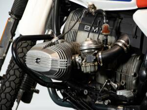 Image 14/49 of BMW DUMMY (1983)