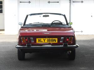 Image 11/18 of Peugeot 504 Convertible (1974)