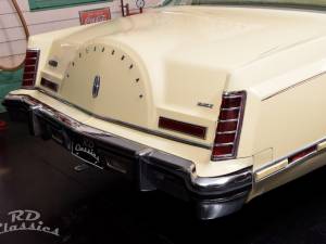 Imagen 11/49 de Lincoln Continental Mark V (1979)