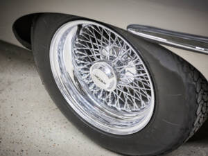 Immagine 41/99 di Jaguar E-Type 3.8 (1964)