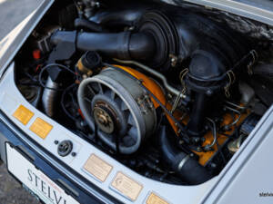 Bild 38/38 von Porsche 911 2.4 T (1973)