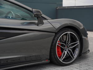 Afbeelding 41/50 van McLaren 570S (2016)
