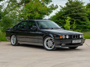 Bild 43/50 von BMW M5 (1994)