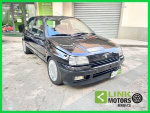 Bild 9/10 von Renault Clio I 1.8 16V (1992)