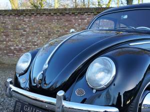 Immagine 38/50 di Volkswagen Beetle 1200 Standard &quot;Oval&quot; (1955)