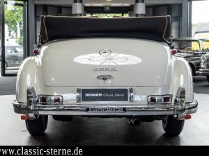 Bild 4/15 von Mercedes-Benz 300 Sc Cabriolet A (1957)