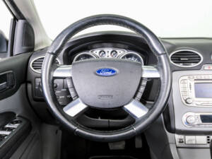 Immagine 8/50 di Ford Focus CC 2.0 (2008)