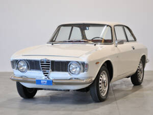 Afbeelding 11/30 van Alfa Romeo Giulia 1600 Sprint GT (1964)