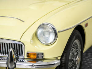 Immagine 22/50 di MG MGC (1969)