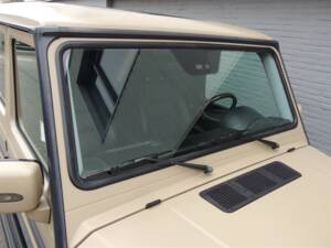 Bild 40/99 von Mercedes-Benz G 500 (lang) (2003)