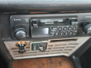 Image 14/22 of FIAT 124 Spider CS1 (1974)
