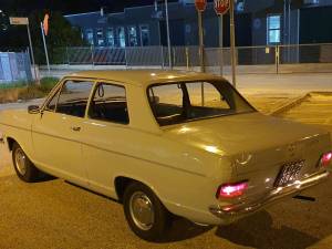 Image 27/37 of Opel Kadett 1,1 (1971)