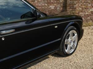 Image 37/50 of Bentley Arnage T (2007)