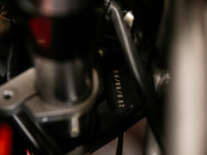 Image 24/35 of Ducati DUMMY (1988)