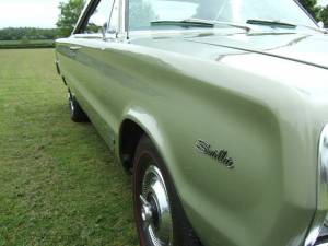 Image 14/30 of Plymouth Belvedere (1966)