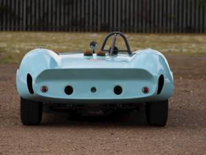 Image 13/20 of Brabham BT8 (1964)