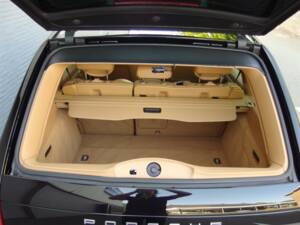 Image 86/98 of Porsche Cayenne GTS (2008)