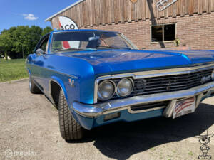 Image 18/45 of Chevrolet Impala Sport Coupe (1967)