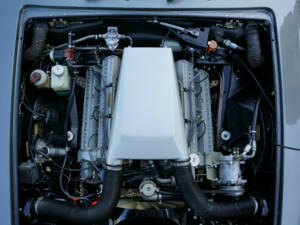 Afbeelding 13/50 van Aston Martin V8 Vantage (1980)