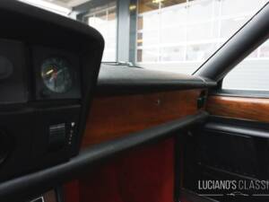 Image 43/66 of FIAT 130 Coupé (1972)