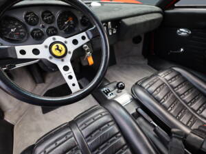 Bild 16/35 von Ferrari Dino 246 GT (1972)