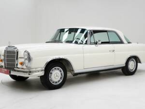Image 1/15 of Mercedes-Benz 280 SE (1968)