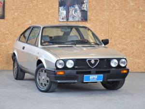 Bild 31/50 von Alfa Romeo Alfasud 1.3 Sprint (1988)