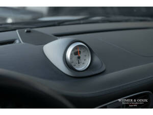 Image 25/29 of Porsche 911 Carrera 4S (2008)