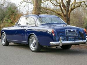 Image 8/50 of Bentley S 3 Continental (1962)