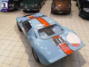 Image 9/50 of Ford GT40 (1966)
