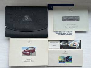 Image 14/15 of Mercedes-Benz C 200 Kompressor (2000)