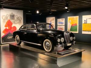 Image 39/51 of Lancia Aurelia B52 Bertone (1951)