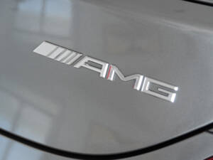 Image 29/56 de Mercedes-Benz SLS AMG (2011)