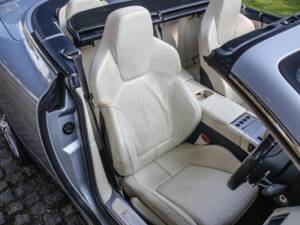 Bild 8/30 von Aston Martin DB 9 Volante (2006)