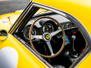 Image 30/68 de Ferrari 250 GT SWB Berlinetta (1960)