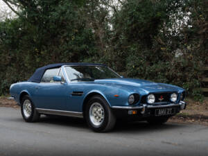 Image 1/19 of Aston Martin V8 Volante (1978)