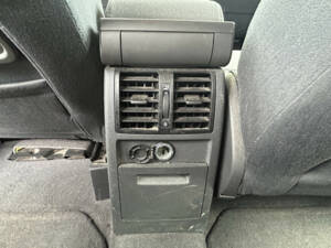 Image 18/25 of Volkswagen Touran 1.4 TSI (2004)