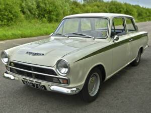 Image 5/50 of Ford Lotus Cortina (1966)