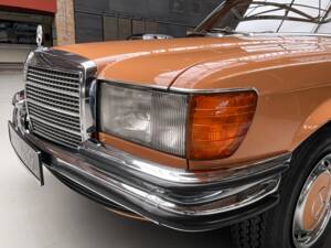 Image 4/35 of Mercedes-Benz 280 SE (1978)