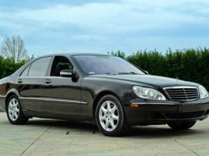 Image 3/7 of Mercedes-Benz S 500 (2007)