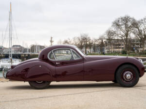 Image 19/50 of Jaguar XK 120 SE FHC (1952)