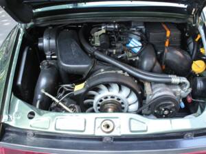 Bild 5/20 von Porsche 911 Carrera 4 (1991)