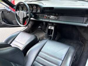 Image 5/20 of Porsche 911 Carrera 3.2 (1984)