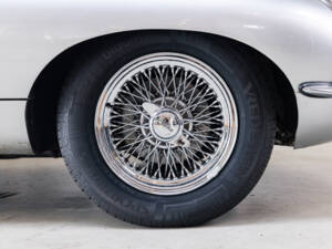 Image 37/42 of Jaguar E-Type 3.8 (1963)