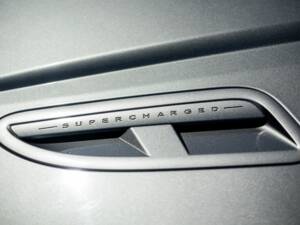 Image 15/50 de Jaguar XKR (2007)