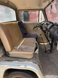 Image 15/26 of Volkswagen T2a Pritsche (1969)