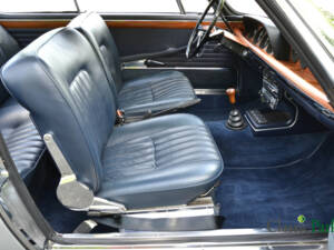 Image 20/50 of BMW 2000 CS (1970)