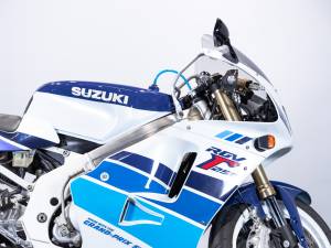 Bild 35/50 von Suzuki DUMMY (1992)