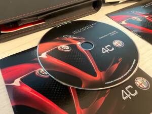 Image 12/15 of Alfa Romeo 4C (2017)