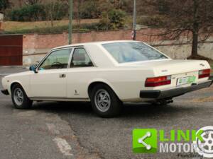 Immagine 3/10 di FIAT 130 Coupé (1976)